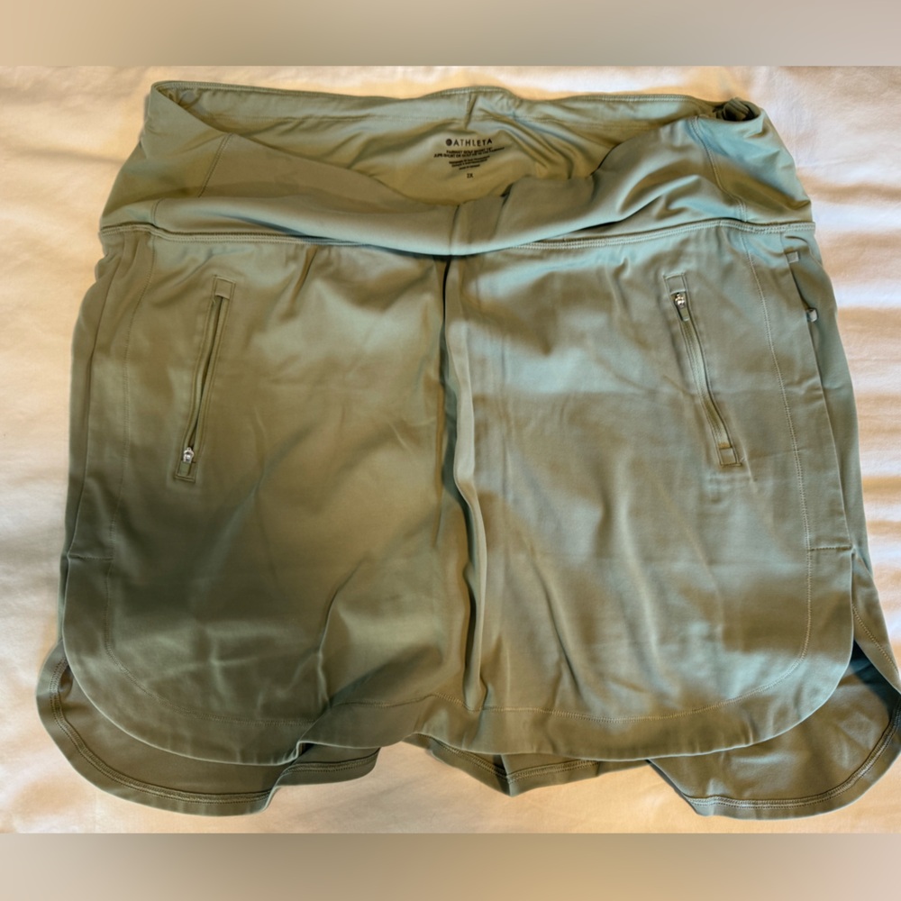 EUC Athleta Fairway skort